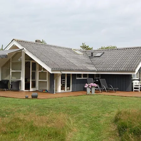Casa de Férias Secluded Haven In Rindby Fanø